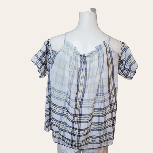 𝅺MAX Studio Off Shoulder Blouse Size S - Picture 5 of 7